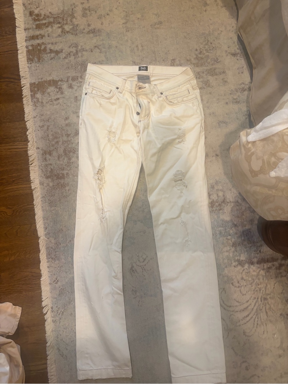 D&G White Distressed Women’s Jeans
